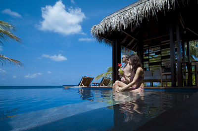 maldivi_bandos_island_pool_vila_bazen