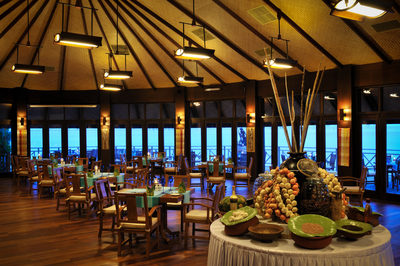 maldivi_bandos_island_restavracija_pogled