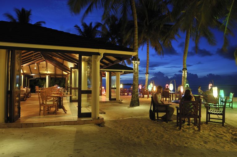 maldivi_sun_island_bar