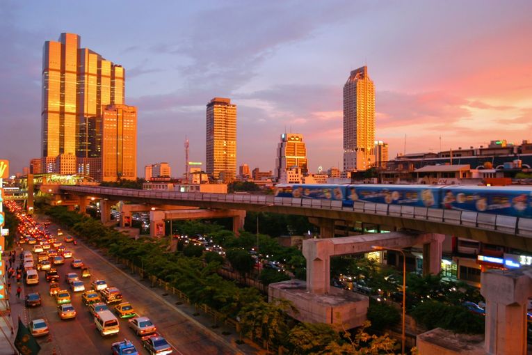 tajska_bangkok_soncen_zahod