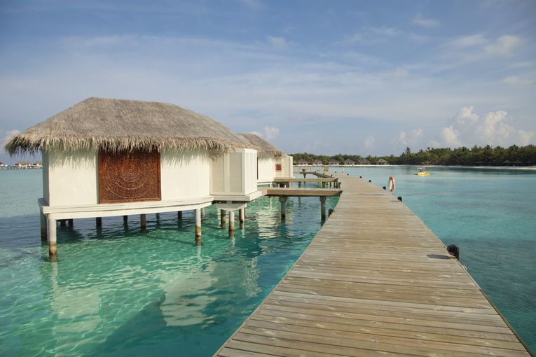 maldivi_chaaya_island_water_bungalov