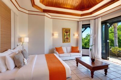 mauritius_lux_grand_gaube_emperor_vila_spalnica-1